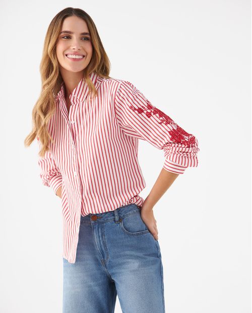 Camisa con diseño a rayas para mujer