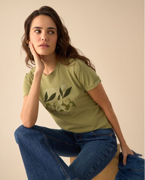 Camiseta con estampado frontal para mujer