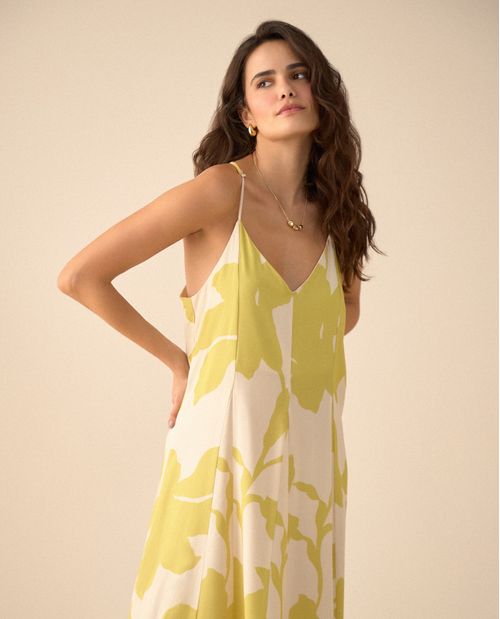 Vestido largo con escote en V para mujer