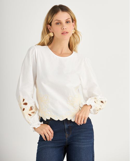 Camisa con detalles bordados para mujer