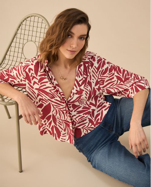 Camisa con escote en V para mujer