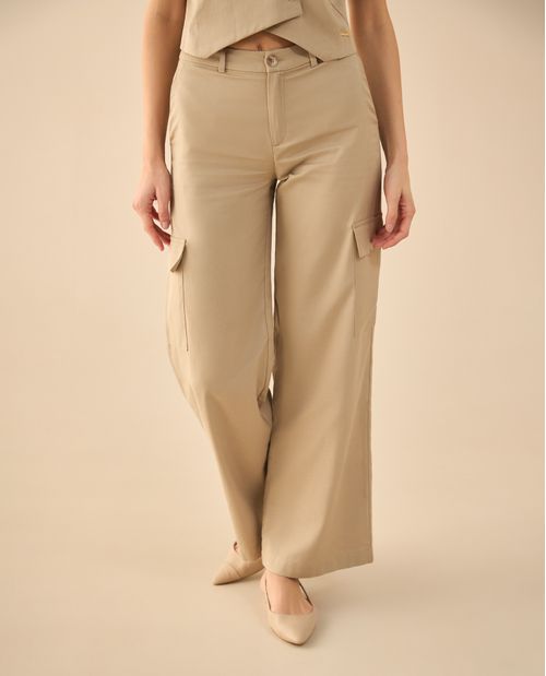 Pantalón tipo cargo para mujer