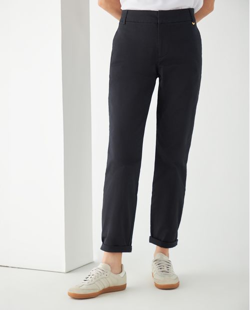 Pantalón tubo weekend corte estilizado